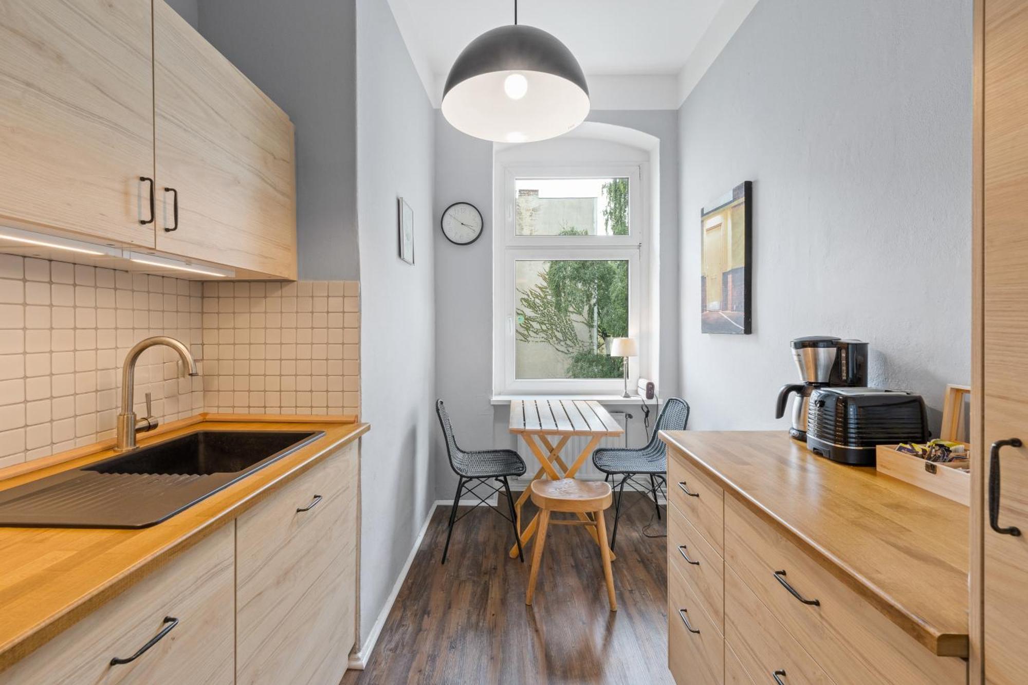Wilhelmshavener 3br In Downdown Moabit Berlijn